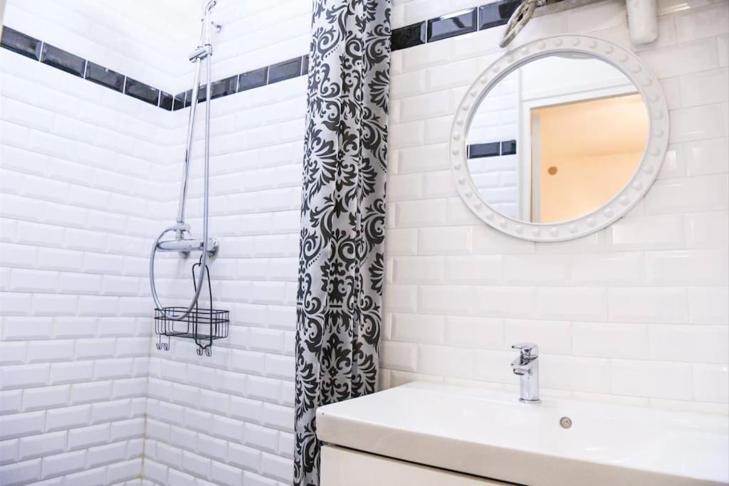 Le Marius Apartment Марсилия Екстериор снимка
